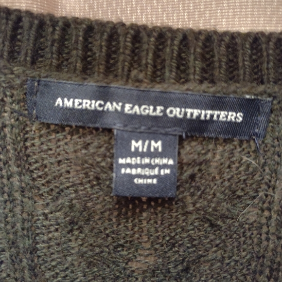 American Eagle Outfitters Women's Sweater Size M - Picture 2 of 5
